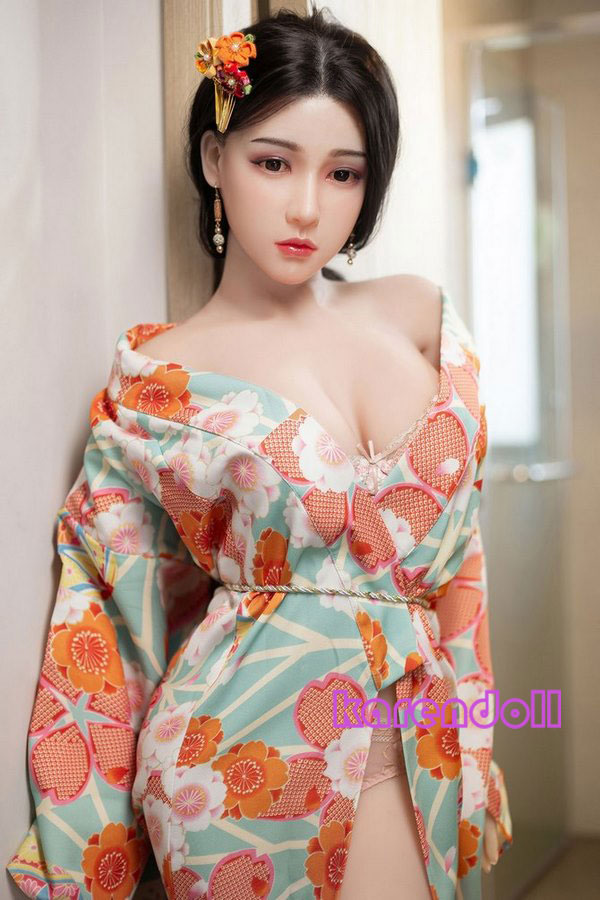 Kimono real doll