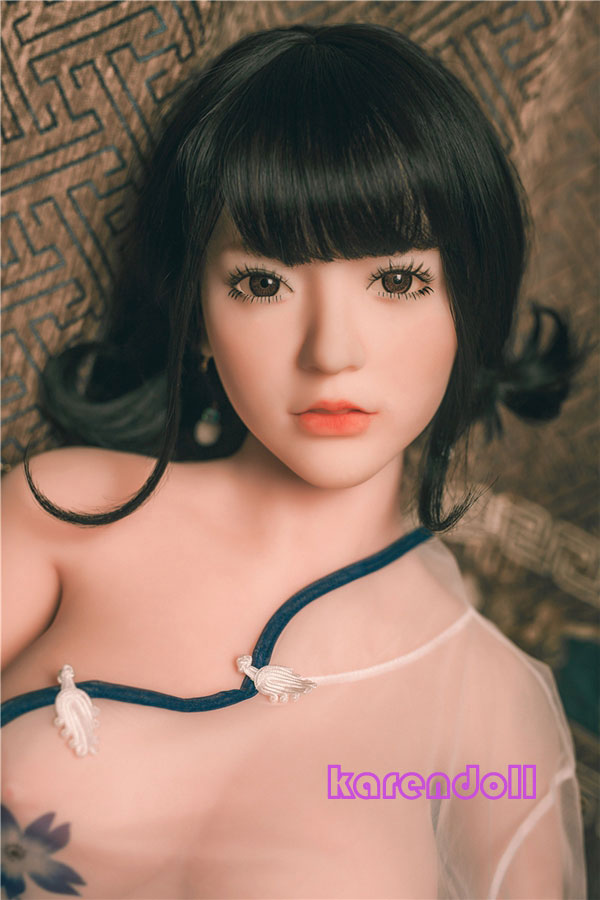 “Naoko” Bezlya Sex Doll