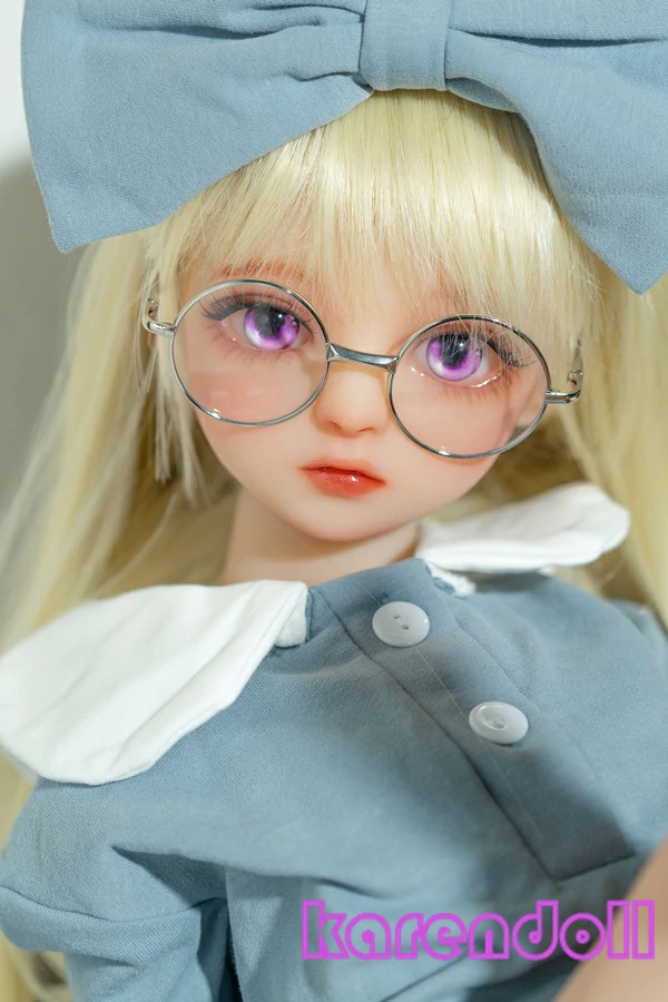 Neat love doll Chiyuki